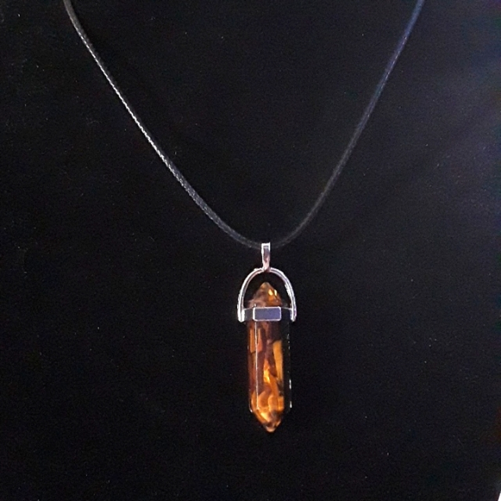 TIGERS EYE STONES IN A RESIN CRYSTAL NEW
